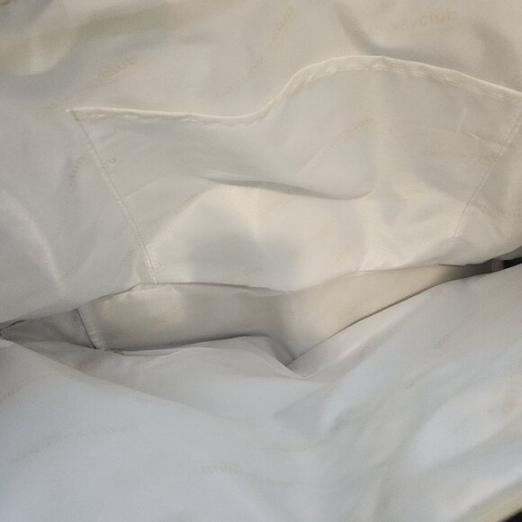 Disney Cruise Line 25th Anniversary Castaway Club Tote Beach Bag Mickey Mouse - Picture 3 of 3